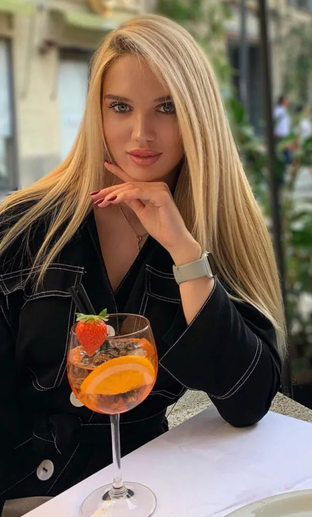 Escorts 9 Istanbul escort Girls